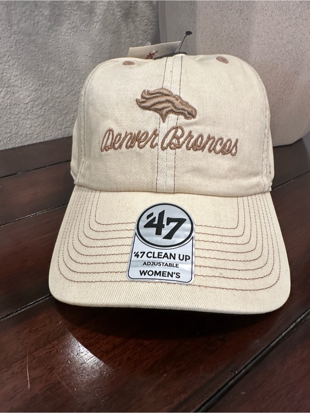47 Women's Denver Broncos Embroidered Cap - Cream